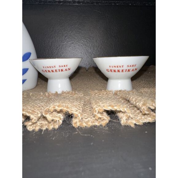 Finest Sake Gekkeikan Porcelain 5 Piece Set Made in Japan EUC - Picture 7 of 12